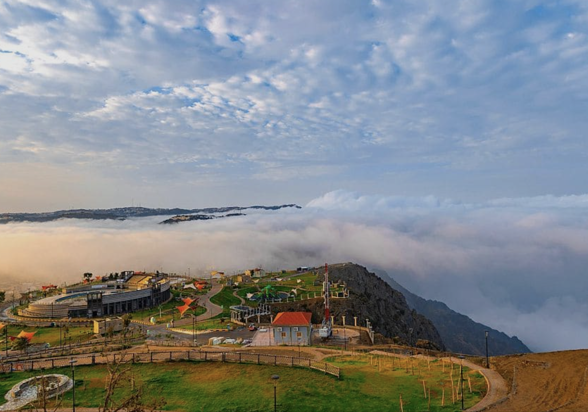  Saudi Luxury Cultural Immersion (Taif & Al Baha)